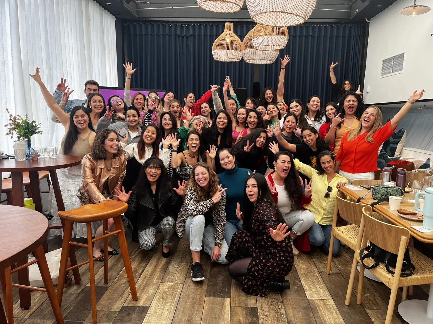 Gals en Australia celebrando juntas en el aniversario de Sydney